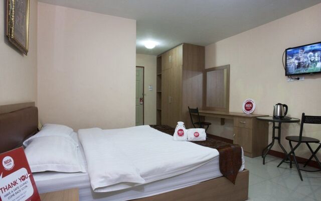 NIDA Rooms Metro Inthamara 169