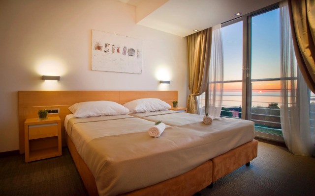 Aminess Vival Maestral Hotel