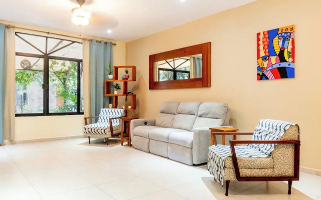 Apt with Pool & jungle in Puerto Morelos