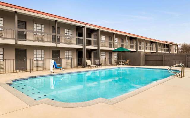 La Quinta Inn San Antonio Lackland