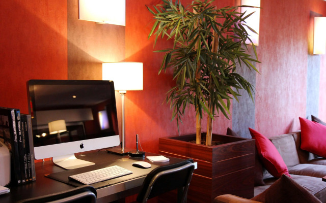 BEST WESTERN The Hotel Versailles