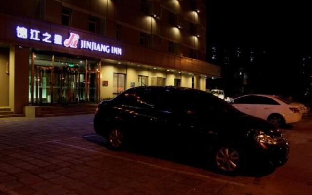 Jinjiang Inn Dalian Development District Light Railway Station
