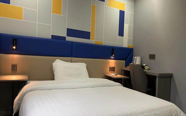 7Days Inn Chain Hotel (Chengdu Wuhou Temple Jinli Provincial Orthopedic Hospital Subway Station)