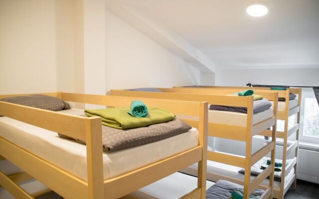 Wine Hill - Hostel