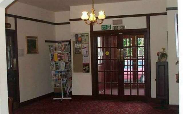 The 1645 Inn