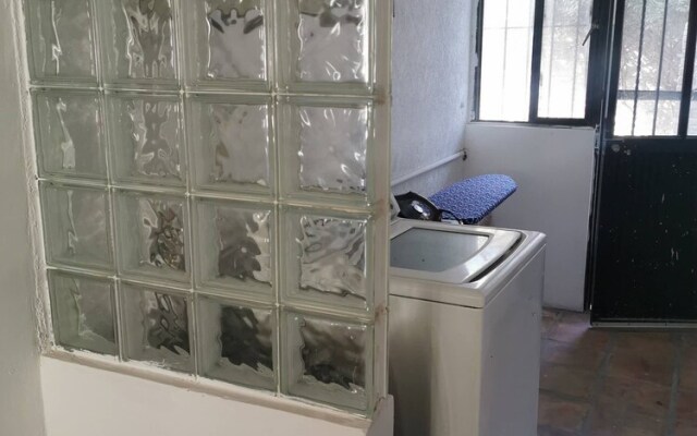 Comfortable House With Excellent Location Come to Gomez