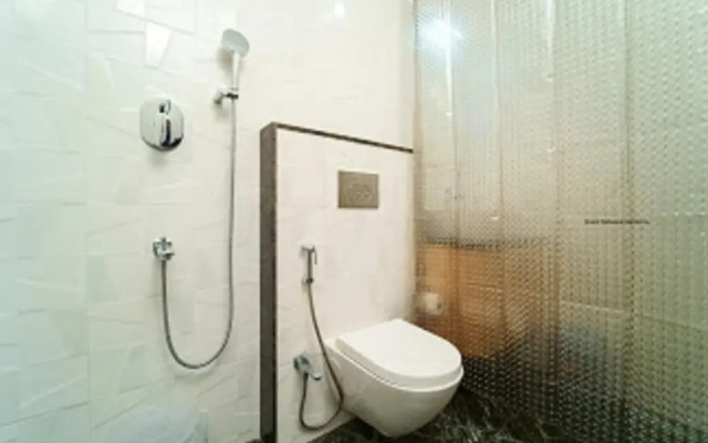 Hotel Grand Padappai Residency