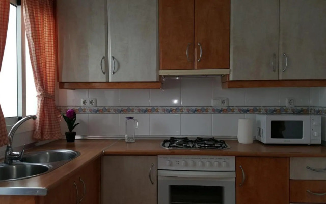 Apartamento Roquetas playa con WIFI