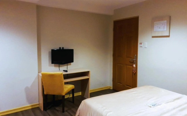 Festive Hotel Makati