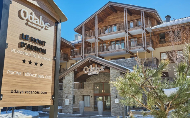 Résidence  Odalys Le Mont dAuron