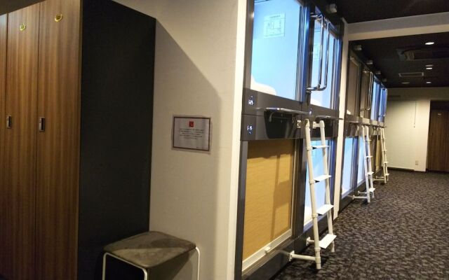 Kobe Capsule Hotel Seki