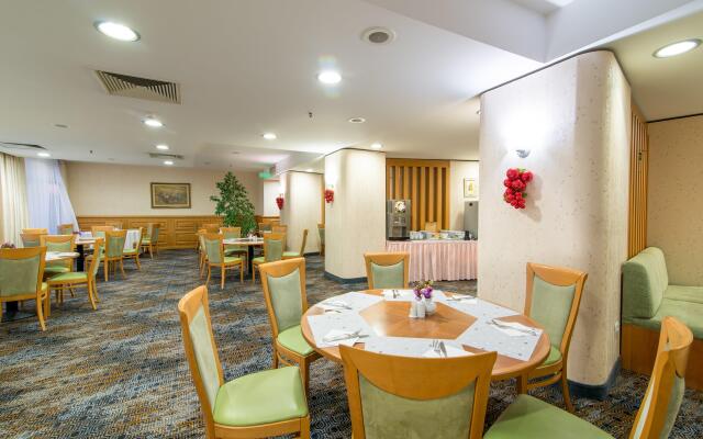 Holiday Inn Skopje by IHG