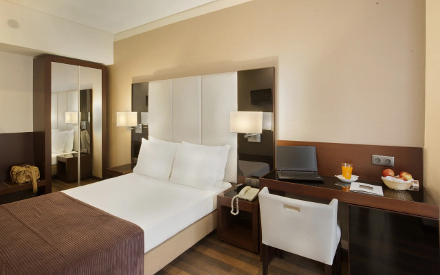 TURIM Restauradores Hotel