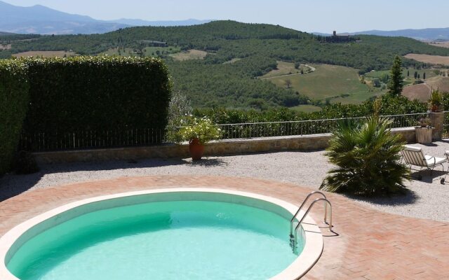 Luxurious Duplex Apartment With Private Pool & Spectacular Views