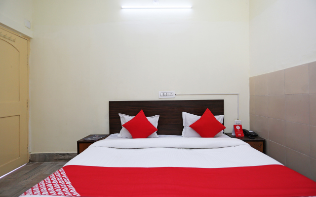 OYO 26808 Shree Ram Residency