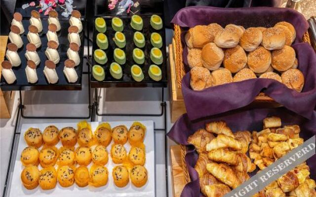 Ibis Styles Xian Bell Tower Luomashi Hotel