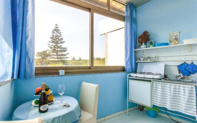 Casa Azzurra Front Beach