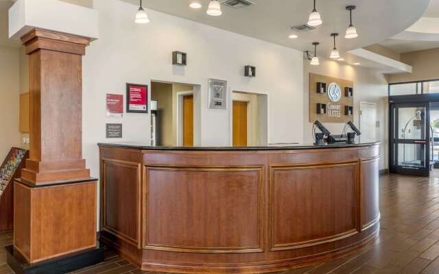Comfort Suites Barstow near I-15