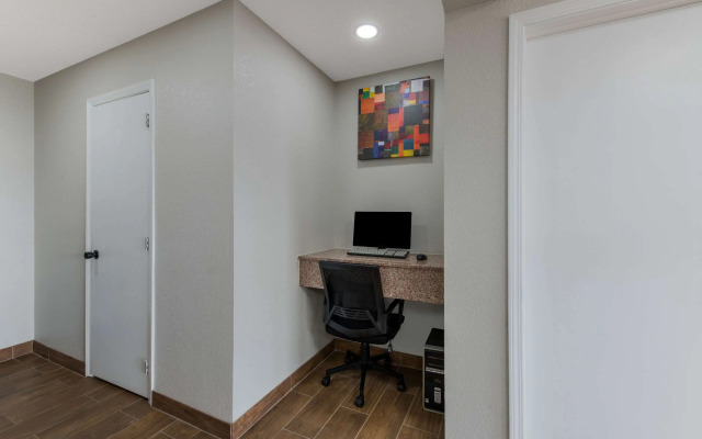 Econo Lodge Cheraw Market Street