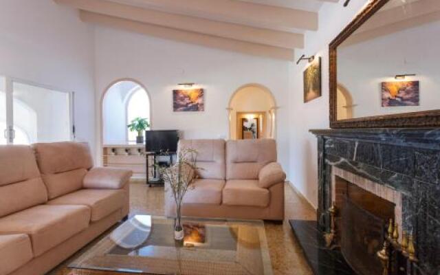 Villa las Palmeras 107