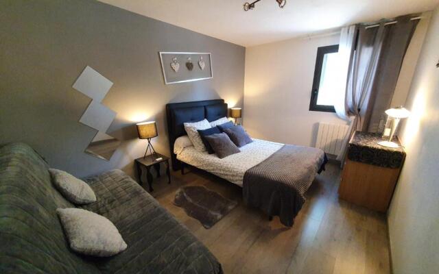 Au calme, confortable avec terrasse