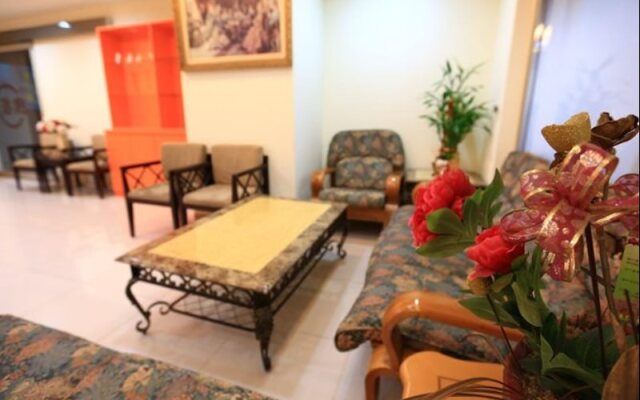 Good Friend Business Hotel