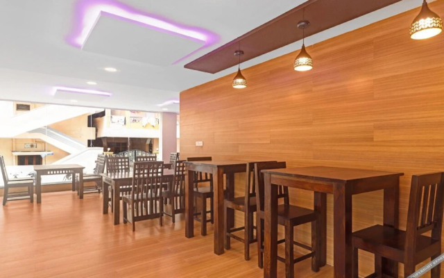 Treebo Trend Purple Square Hotel