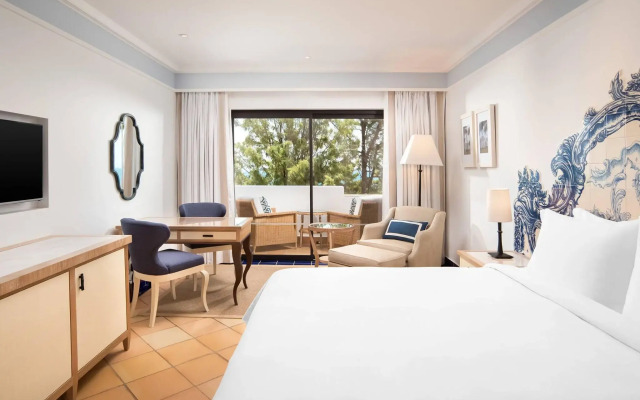 Pine Cliffs Suites