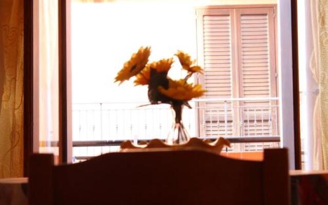 Holiday's Home Rosemarie