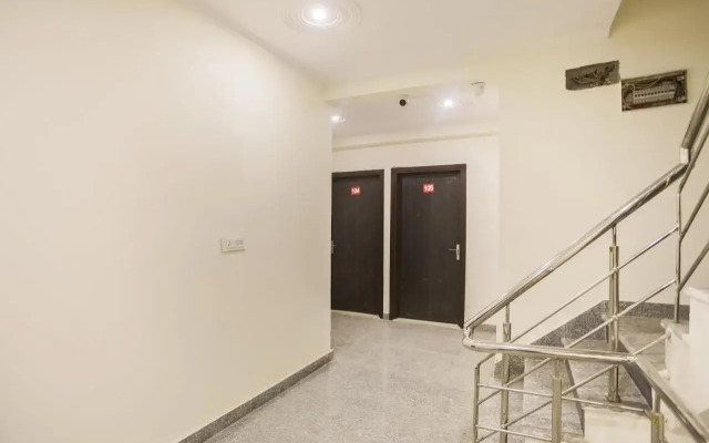 Oyo Flagship 65319 Bd Palace