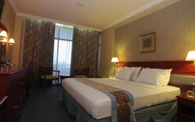 Weta International Hotel Surabaya