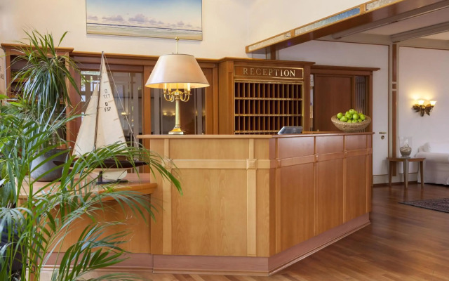 Hotel Dieksee - Collection by Ligula