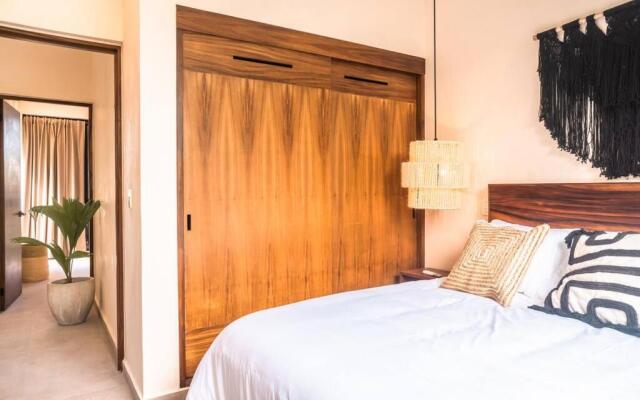 TOH luxury 2 Bedroom Minutes From Downtown