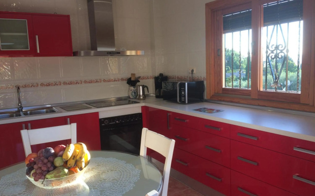 Bonita casa en Barrio de Monachil