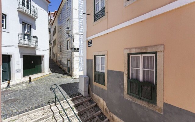 Charming Central in Alfama Gonzalos Home