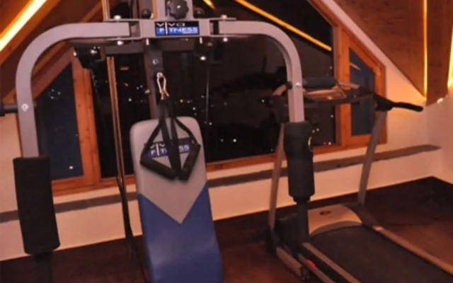 The Cedar Grand - Hotel & Spa