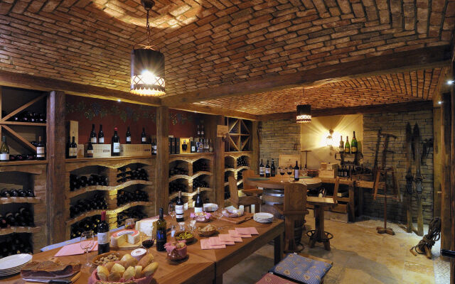 Tevini Dolomites Charming Hotel