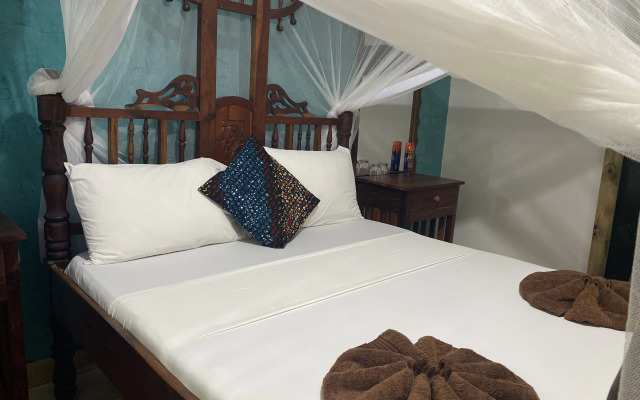 Mbuyuni Beach Village - Bungalows