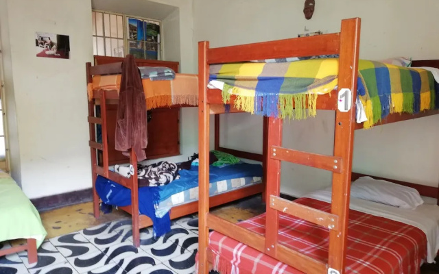 Enkanta Hospedaje - Hostel