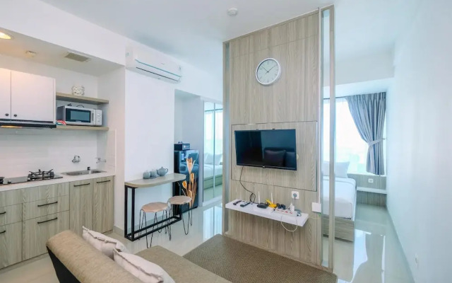 Fully Furnished With Comfy Design Studio Grand Kamala Lagoon Apartment