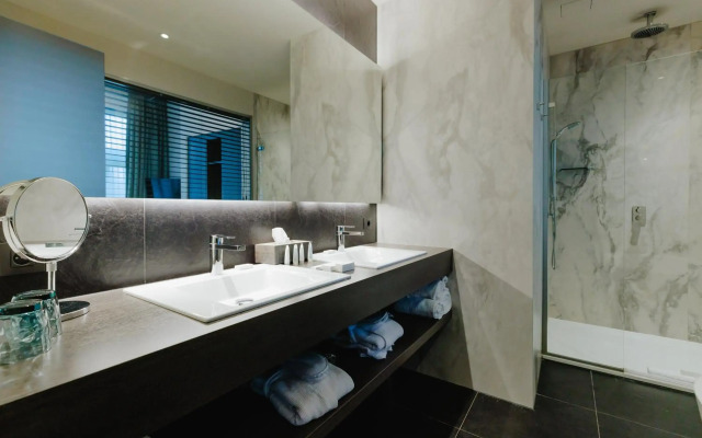 Terhills Hotel