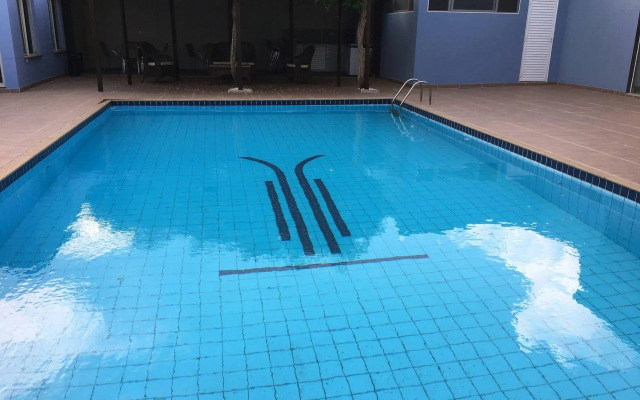 Aero Park Hotel