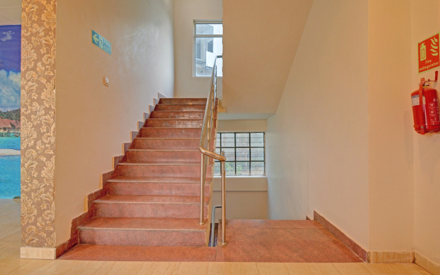 OYO 79935 Collection O Hotel Danaria