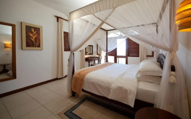 Lantana Galu Beach