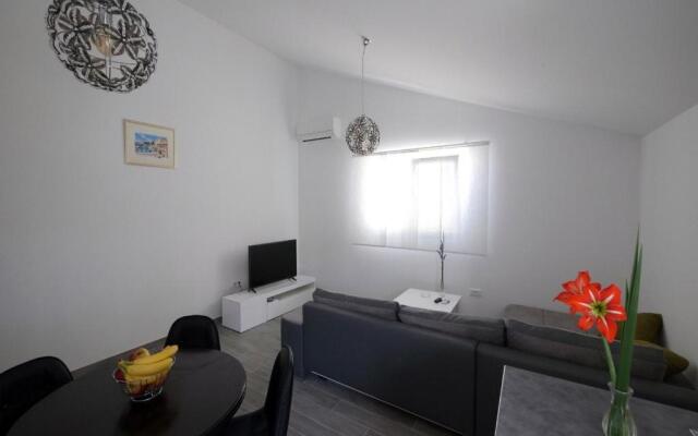 Apartments Maza