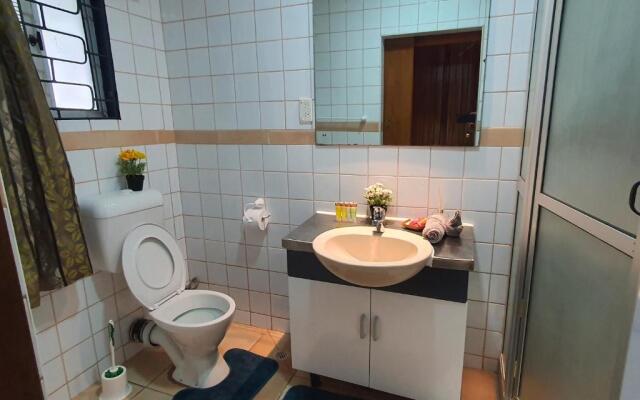 Loverly 3 Bedroom rental pool outdoor area