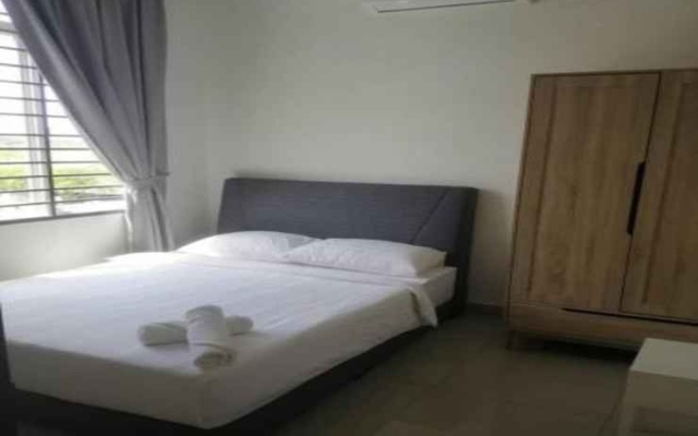 Johor Desaru Beach Bungalow Villas – Guest Rooms – Bandar Penawar