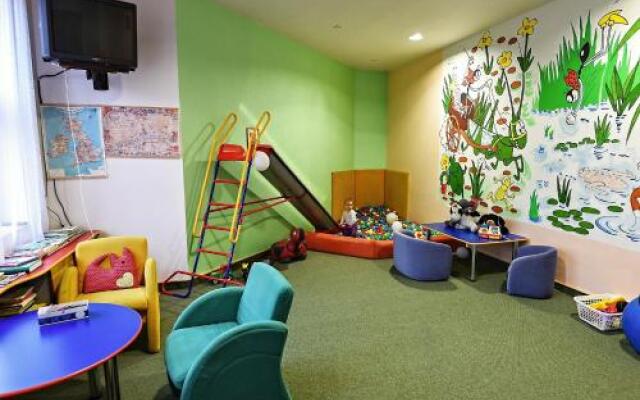Yura Hotel Celadna