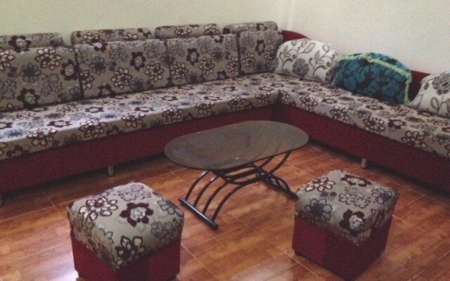 Authentic Family Homestay