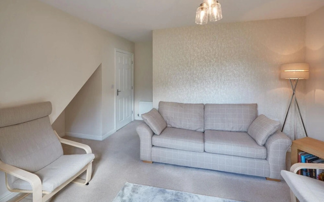 57 Woodland View in Holmfirth